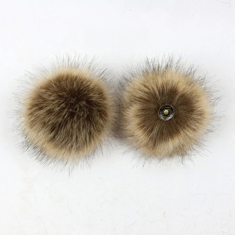 2-Pack Faux Fox Fur Pompoms – 12 cm Soft Snap-On Fluffy Balls for DIY Hats, Shoes, Crafts & Beanie Accessories - Home Fads