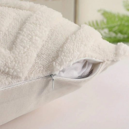 2-Piece Flannel Decorative Pillowcase Set – Soft Geometric Diamond Pattern Cushion Covers for Living Room and Bedroom - Home Fads