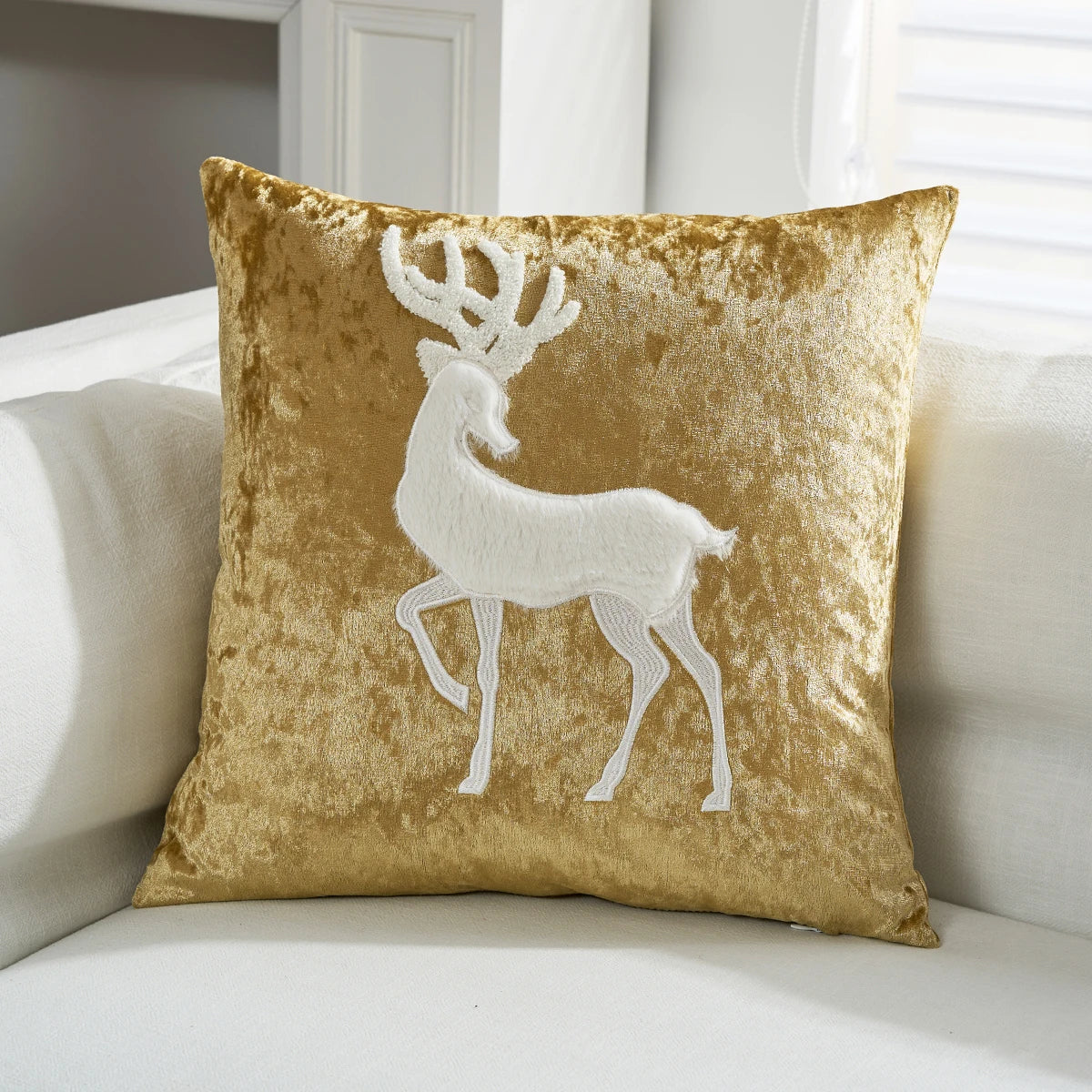 Luxurious Embroidered Velvet Cushion Cover – Soft 18x18 Decorative Throw Pillow Case in Gold for Holiday Home Decor - Home Fads