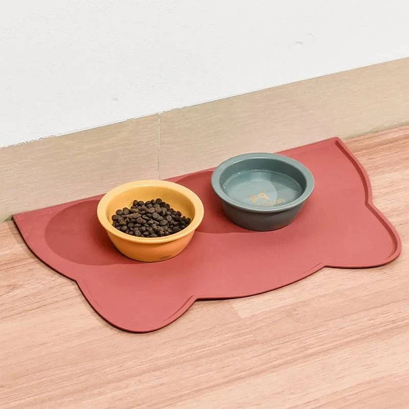 Premium Non-Slip Pet Feeding Mat: Waterproof Silicone with Raised Edge for Cats and Dogs - Home Fads