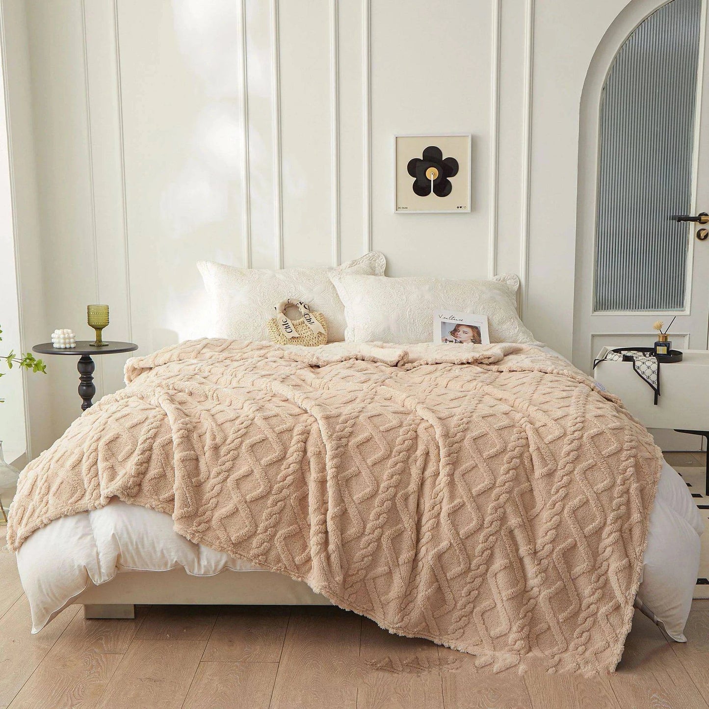 Premium Winter Sherpa Blanket: Soft Sofa Cover, Travel Wrap, Kids Bedspread - Luxurious Home Textile - Home Fads