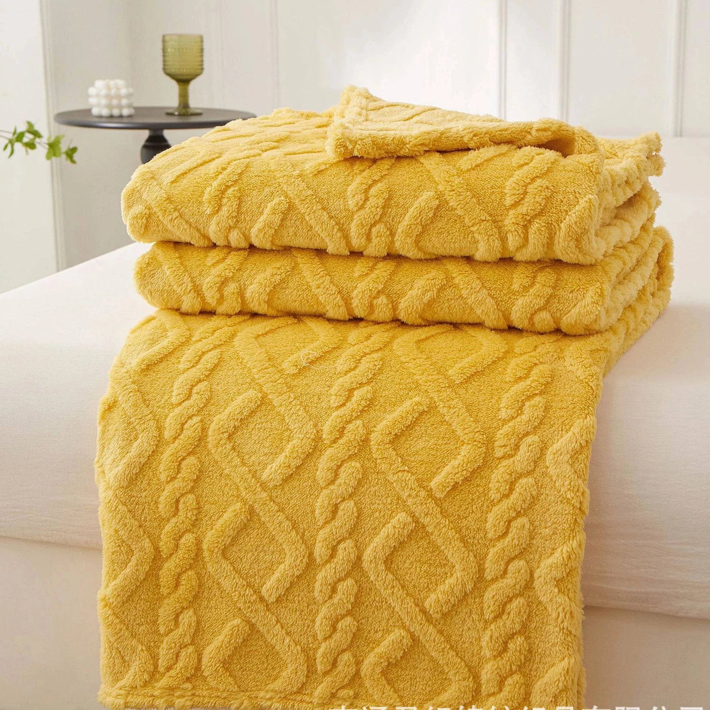 Premium Winter Sherpa Blanket: Soft Sofa Cover, Travel Wrap, Kids Bedspread - Luxurious Home Textile - Home Fads