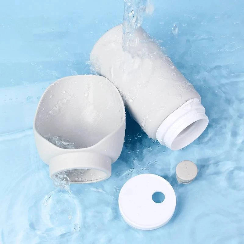 Compact Pet Hydration Solution: Collapsible Water Bottle for Dogs and Cats - 550ml Outdoor Walking Companion - Home Fads