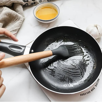 12-Piece Silicone Kitchen Utensils Set with Wooden Handles and Storage Bucket – Non-Stick Spatulas, Spoons, and Cooking Tools - Home Fads 