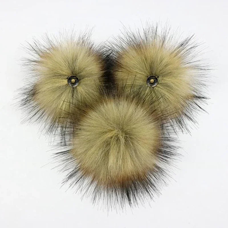 2-Pack Faux Fox Fur Pompoms – 12 cm Soft Snap-On Fluffy Balls for DIY Hats, Shoes, Crafts & Beanie Accessories - Home Fads 