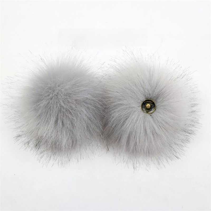 2-Pack Faux Fox Fur Pompoms – 12 cm Soft Snap-On Fluffy Balls for DIY Hats, Shoes, Crafts & Beanie Accessories - Home Fads 