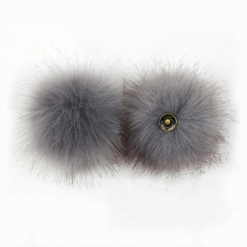 2-Pack Faux Fox Fur Pompoms – 12 cm Soft Snap-On Fluffy Balls for DIY Hats, Shoes, Crafts & Beanie Accessories - Home Fads 