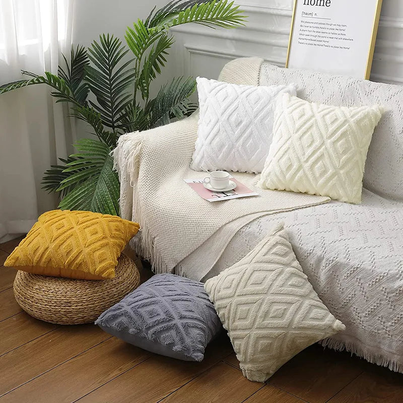 2-Piece Flannel Decorative Pillowcase Set – Soft Geometric Diamond Pattern Cushion Covers for Living Room and Bedroom - Home Fads 