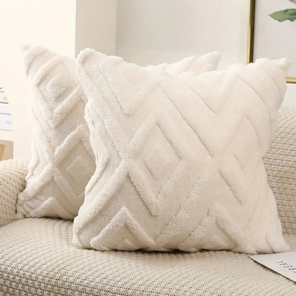 2-Piece Flannel Decorative Pillowcase Set – Soft Geometric Diamond Pattern Cushion Covers for Living Room and Bedroom - Home Fads 