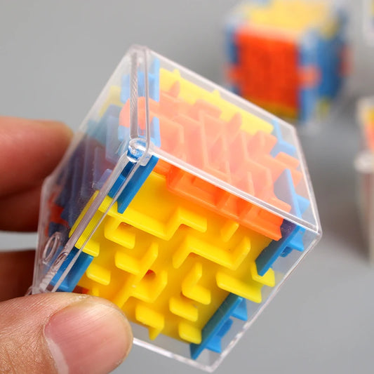3D Maze Puzzle Cube – Transparent Six-Sided Speed Cube for Stress Relief and Cognitive Development – Fun Maze Toy for Kids and Adults - Home Fads 