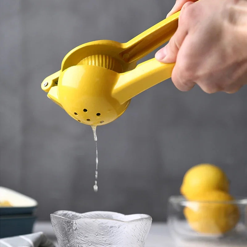 Aluminum Alloy Manual Lemon and Orange Juicer – Portable Hand-Press Squeezer for Fresh Juice, Eco-Friendly Kitchen Tool - Home Fads 
