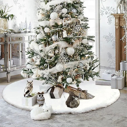 Luxurious White Plush Holiday Tree Skirt – Soft and Durable Base Cover Available in 78cm, 90cm, and 122cm for Festive Tree Decoration - Home Fads 