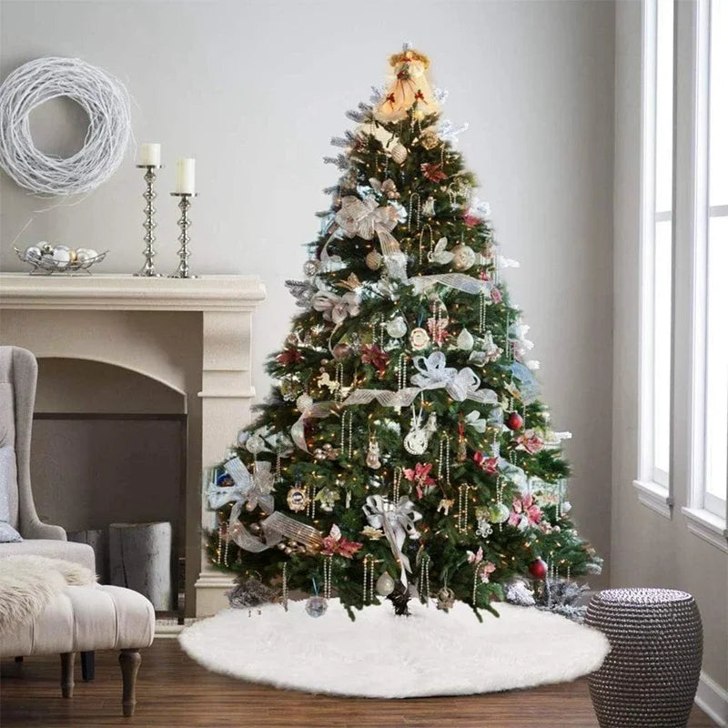 Luxurious White Plush Holiday Tree Skirt – Soft and Durable Base Cover Available in 78cm, 90cm, and 122cm for Festive Tree Decoration - Home Fads 