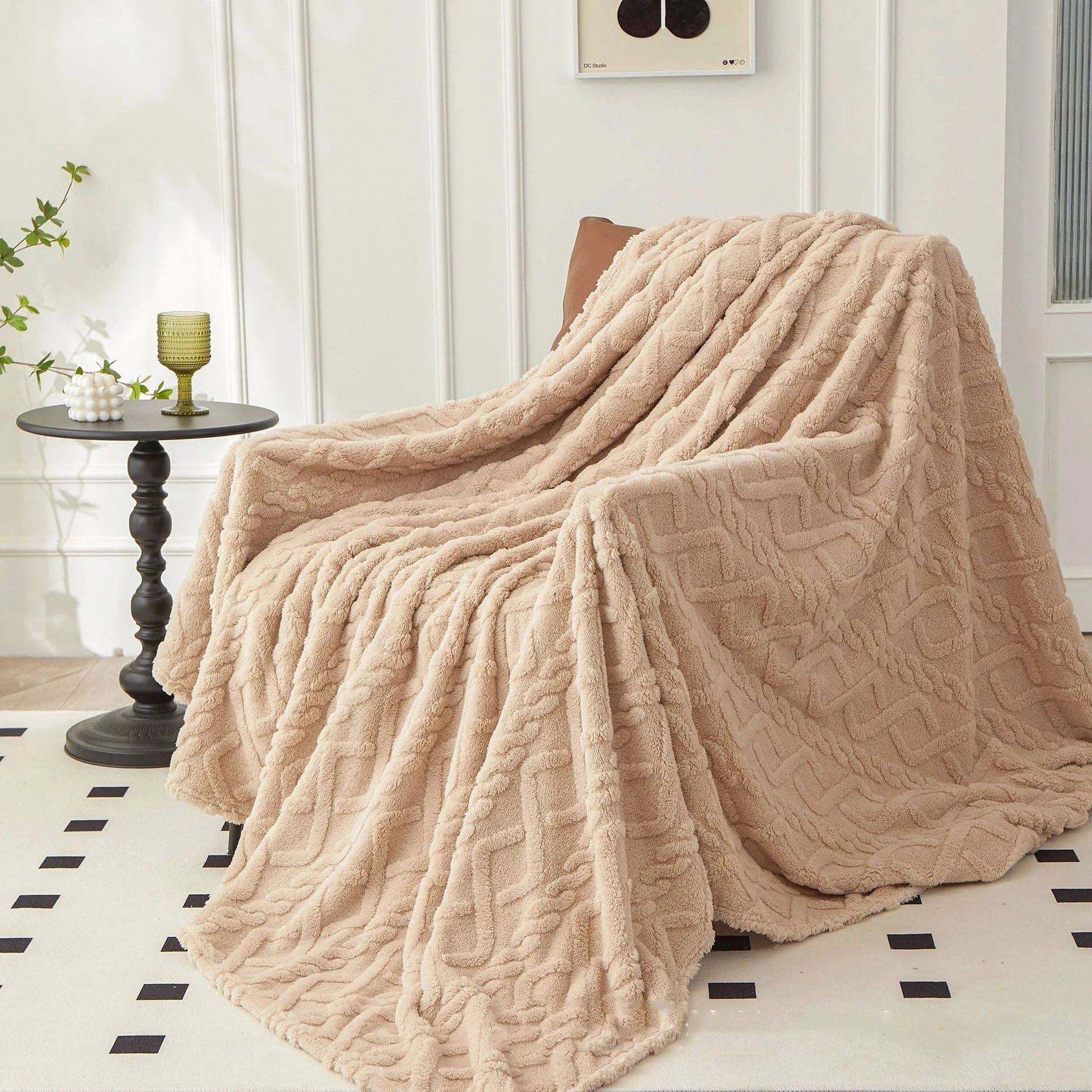 Premium Winter Sherpa Blanket: Soft Sofa Cover, Travel Wrap, Kids Bedspread - Luxurious Home Textile - Home Fads 