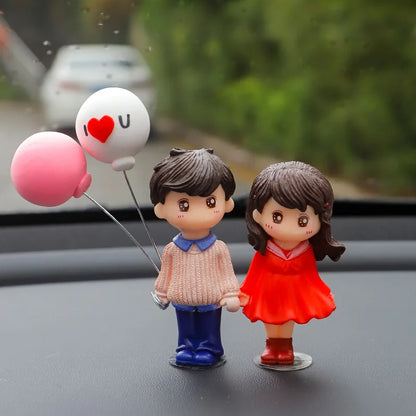 Charming Cartoon Couple Resin Figurines – Elegant Car Dashboard Decorations and Unique Valentine’s Day Gift