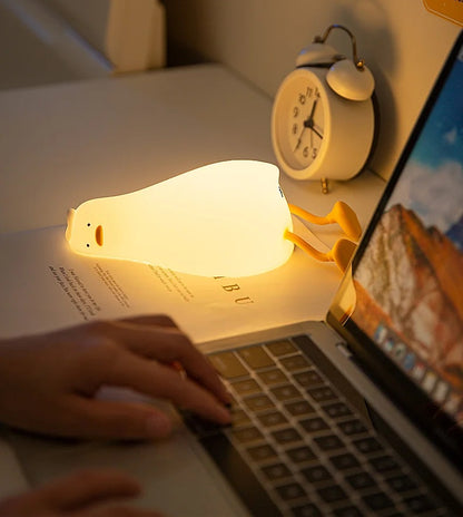 Silicone Duck LED Night Light - Rechargeable Lamp for Children's Bedside, Home Decor, and Birthday Gift - Home Fads 
