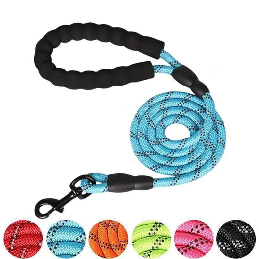 Stylish and Safe Dog Leashes with Soft Handle - Reinforced, quick release, and reflective Nylon Leash for Small, Medium, and Large Dogs - Home Fads 