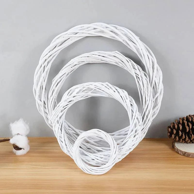 White Rattan Wreath Ring – DIY Craft Base for Home Décor, Gifts, and Seasonal Celebrations (10, 20, 25, 30 cm) - Home Fads 